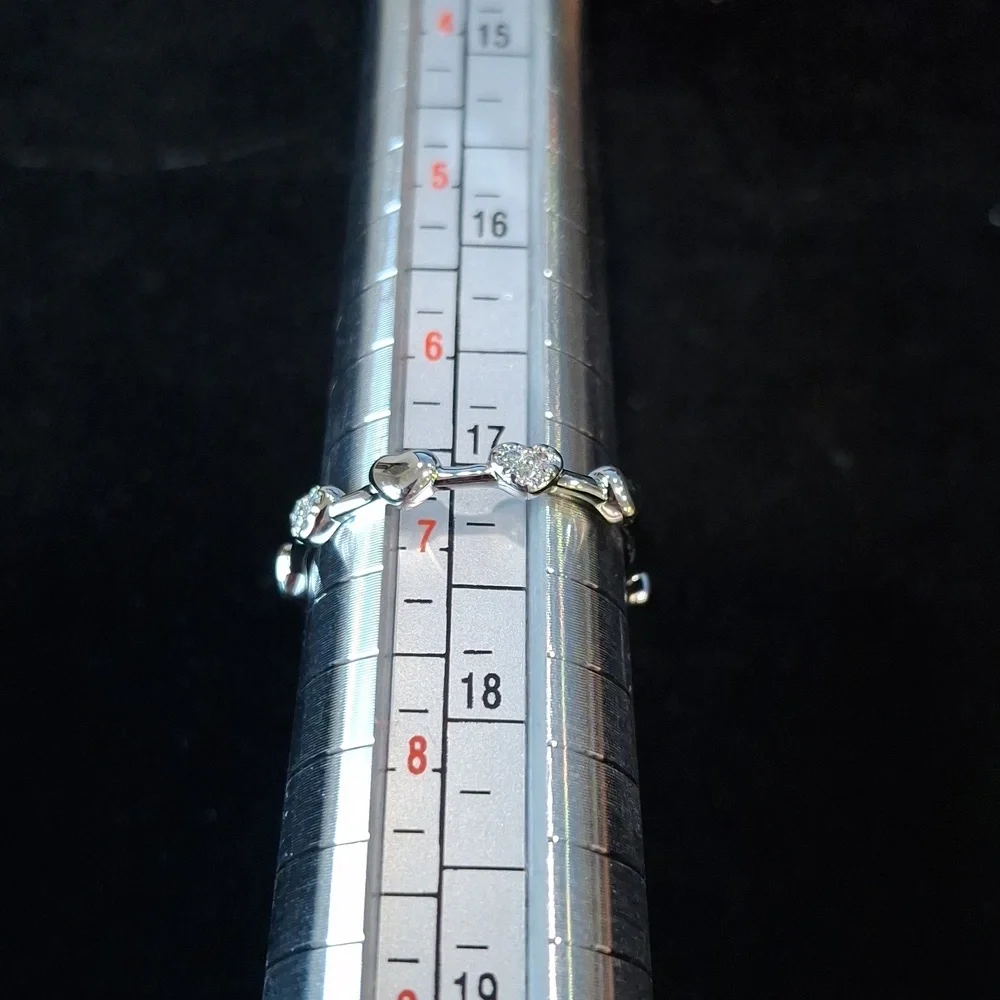 Silver Heart & Rhinestone Ring - Picture 3 of 4